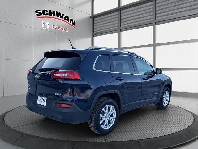 2015 Jeep Cherokee 4d SUV 4WD Latitude