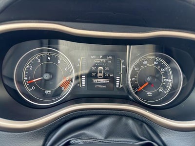 2015 Jeep Cherokee 4d SUV 4WD Altitude V6