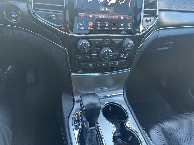 2020 Jeep Grand Cherokee 4d SUV 4WD Limited V6