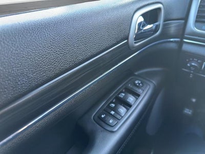 2020 Jeep Grand Cherokee 4d SUV 4WD Limited V6