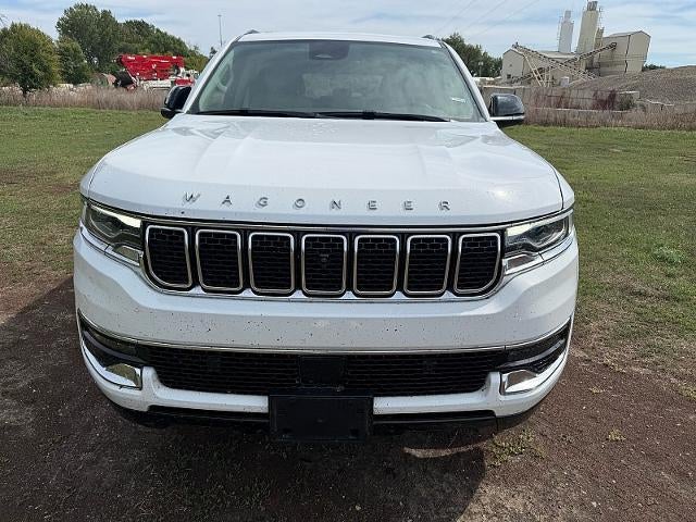 2024 Jeep Wagoneer Base