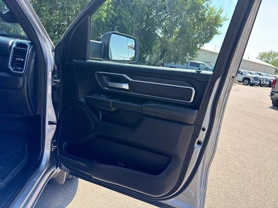 2025 RAM 1500 Big Horn Crew Cab 5'7" Box