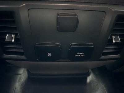 2022 Ford Super Duty F-350 SRW XLT Crew Cab 8' Box