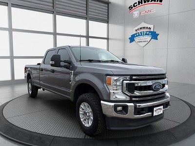 2022 Ford Super Duty F-350 SRW XLT Crew Cab 8' Box
