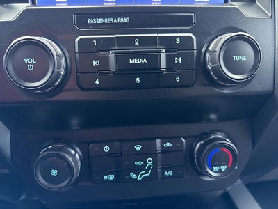 2022 Ford Super Duty F-350 SRW XLT Crew Cab 8' Box