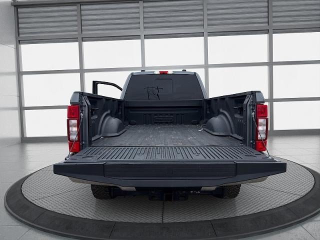 2022 Ford Super Duty F-350 SRW XLT Crew Cab 8' Box