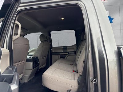 2022 Ford Super Duty F-350 SRW XLT Crew Cab 8' Box