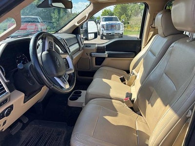 2017 Ford Super Duty F-350 SRW Crew Cab Lariat Longbed