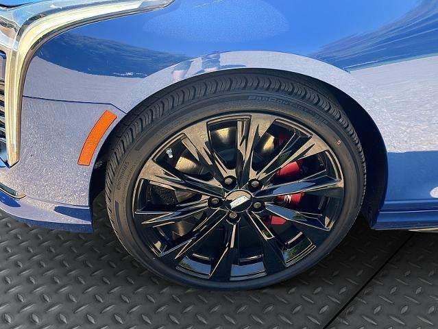 2022 Cadillac CT4-V Base
