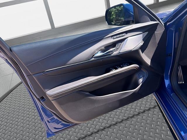 2022 Cadillac CT4-V Base