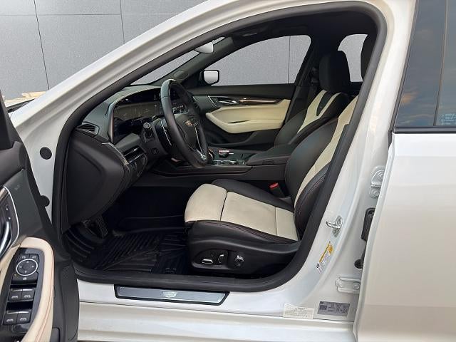 2025 Cadillac CT5 Sport