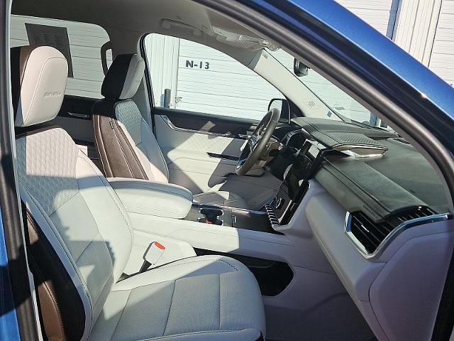 2024 GMC Acadia FWD Denali