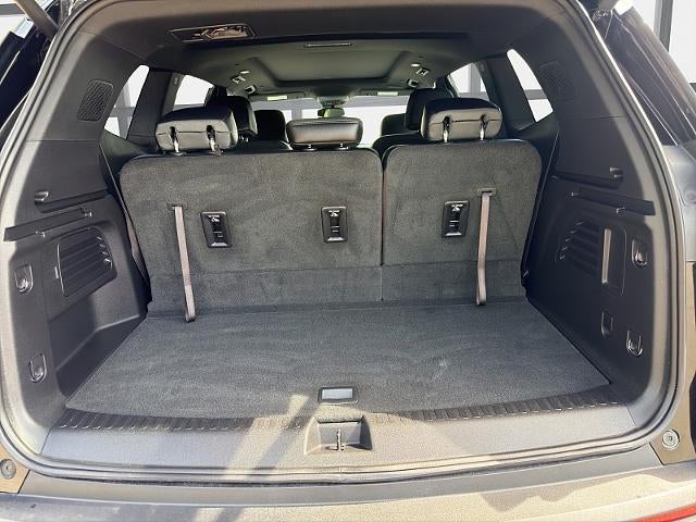 2025 GMC Acadia AWD AT4