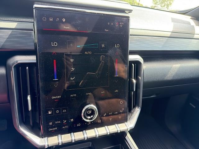 2025 GMC Acadia AWD AT4