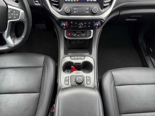 2022 GMC Acadia SLT