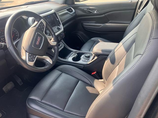 2022 GMC Acadia SLT