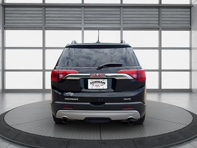 2017 GMC Acadia SLT