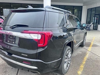 2022 GMC Acadia Denali