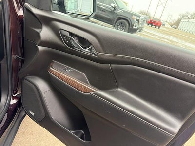 2020 GMC Acadia Denali