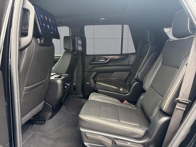 2025 GMC Yukon Elevation