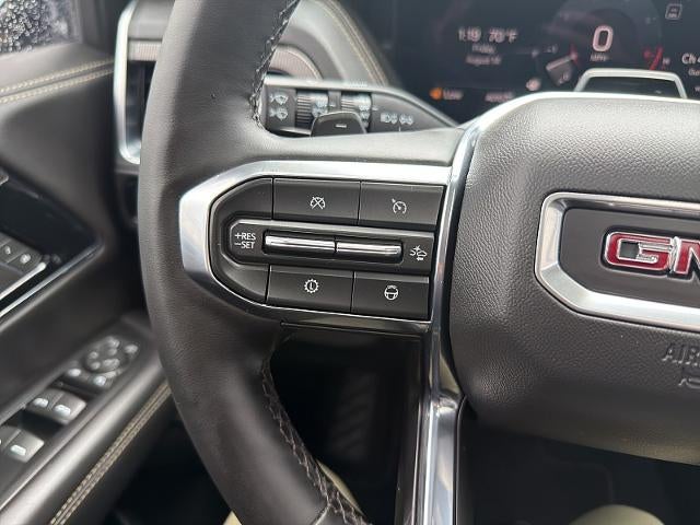 2025 GMC Yukon Elevation