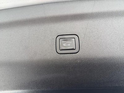 2025 GMC Yukon XL AT4