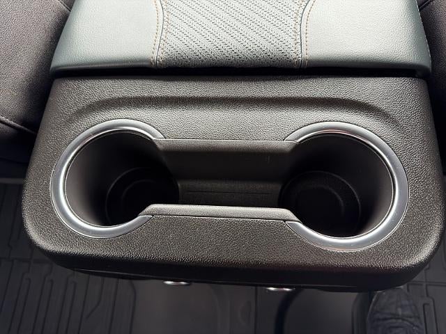 2025 GMC Yukon XL AT4