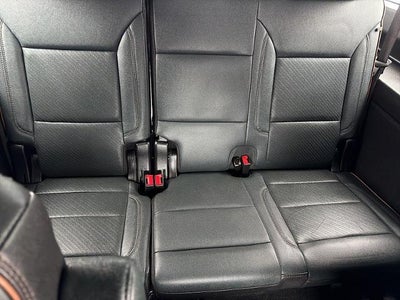 2025 GMC Yukon XL AT4