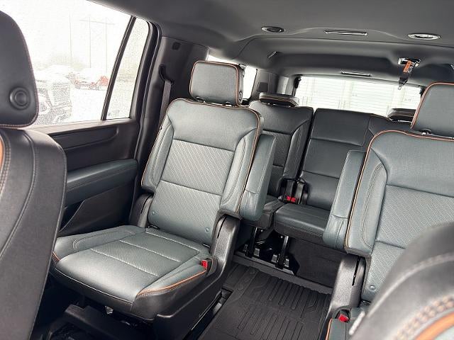 2025 GMC Yukon XL AT4