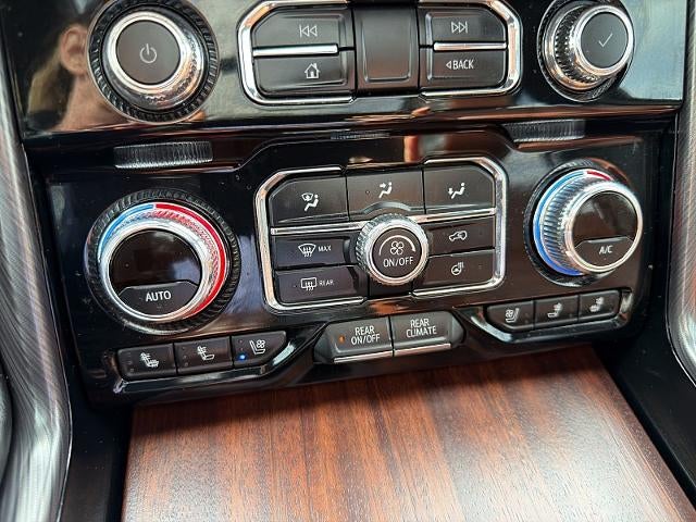 2024 GMC Yukon XL Denali Ultimate