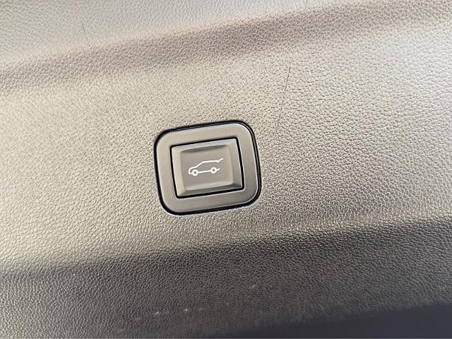 2025 GMC Yukon AT4 Ultimate