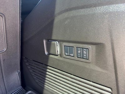 2025 GMC Yukon AT4 Ultimate