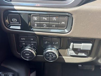 2025 GMC Yukon AT4 Ultimate