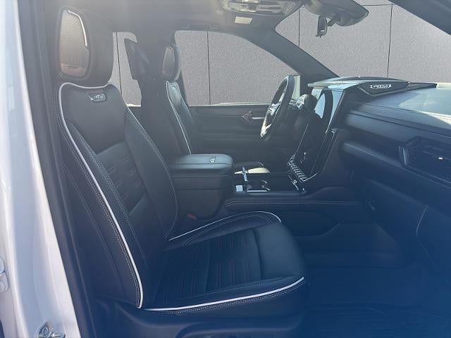 2025 GMC Yukon AT4 Ultimate