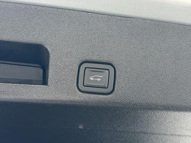 2024 Chevrolet Traverse AWD RS