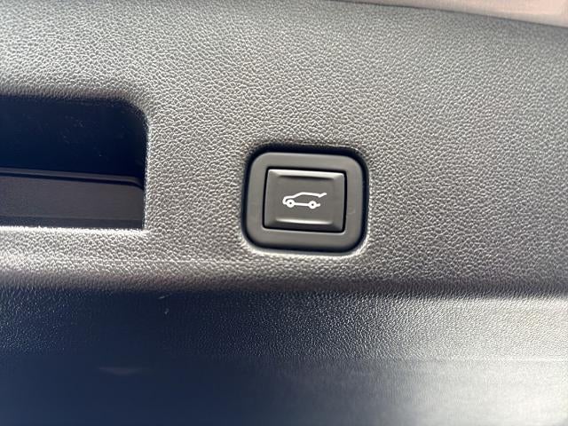 2025 Chevrolet Traverse AWD RS