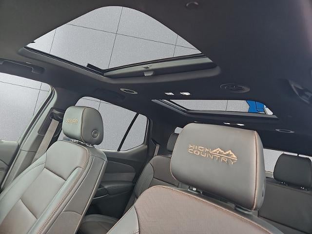 2023 Chevrolet Traverse High Country