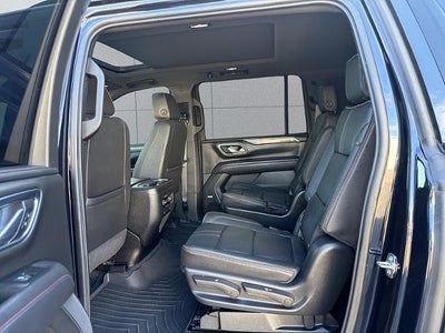 2022 Chevrolet Suburban RST