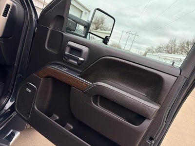 2017 GMC Sierra 2500 HD Denali