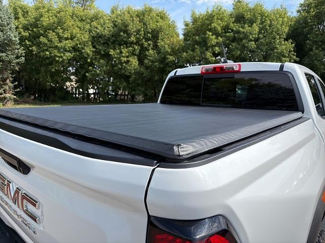 2024 GMC Canyon 4WD AT4
