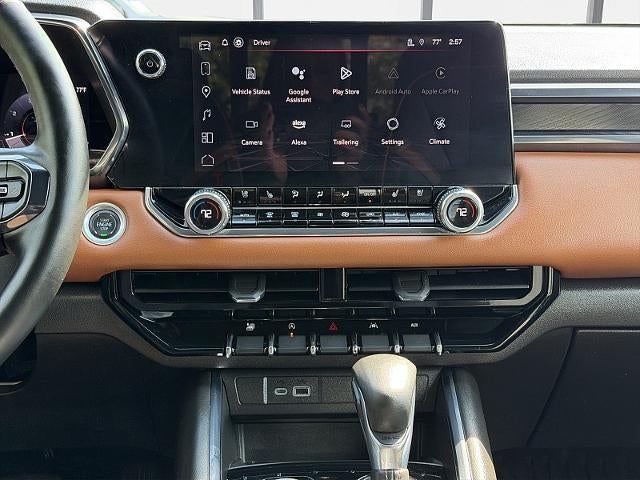 2024 GMC Canyon 4WD AT4