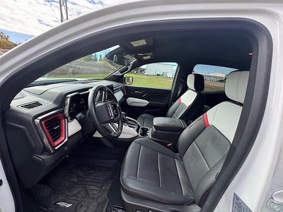 2024 GMC Canyon 4WD AT4X