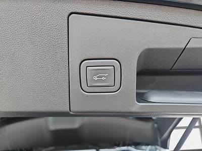 2025 Cadillac XT4 Sport