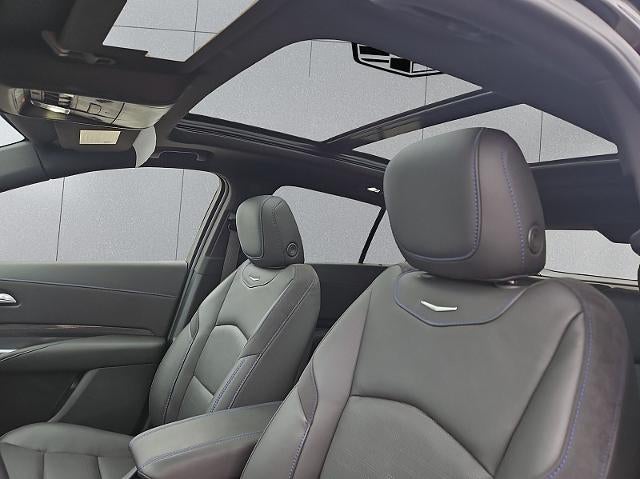 2025 Cadillac XT4 Sport