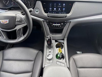 2026 Cadillac XT5 Luxury