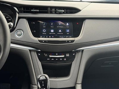 2026 Cadillac XT5 Luxury