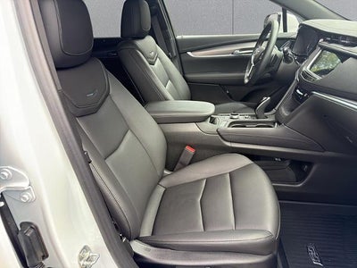 2026 Cadillac XT5 Luxury