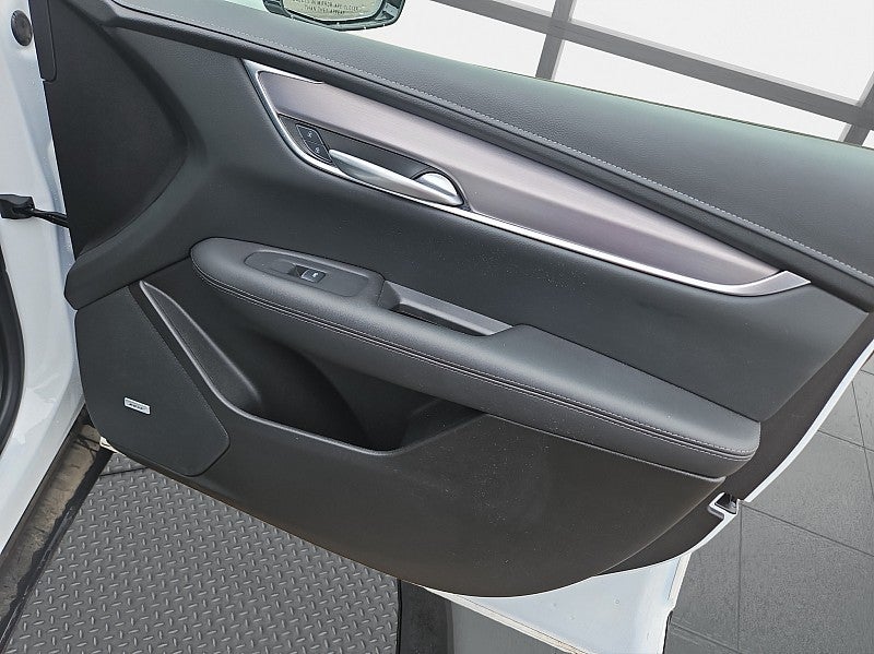 2025 Cadillac XT5 AWD Luxury