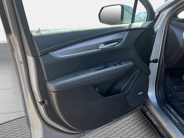 2025 Cadillac XT5 Luxury