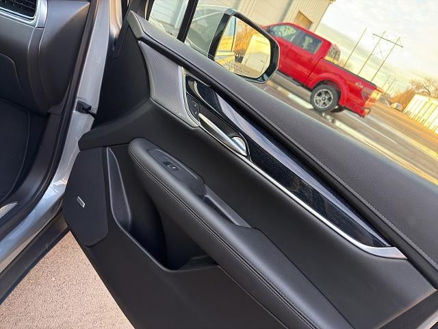 2025 Cadillac XT5 AWD Premium Luxury